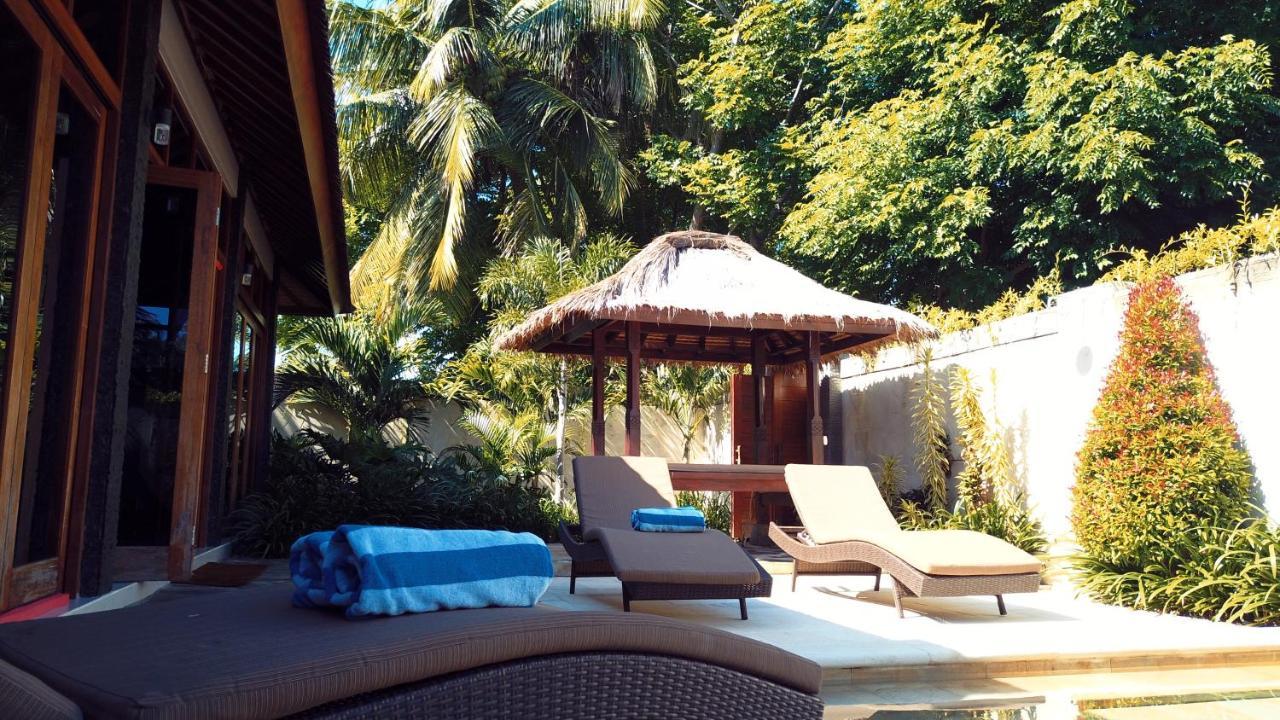 Gili Palms Villas Гили Траванган Экстерьер фото