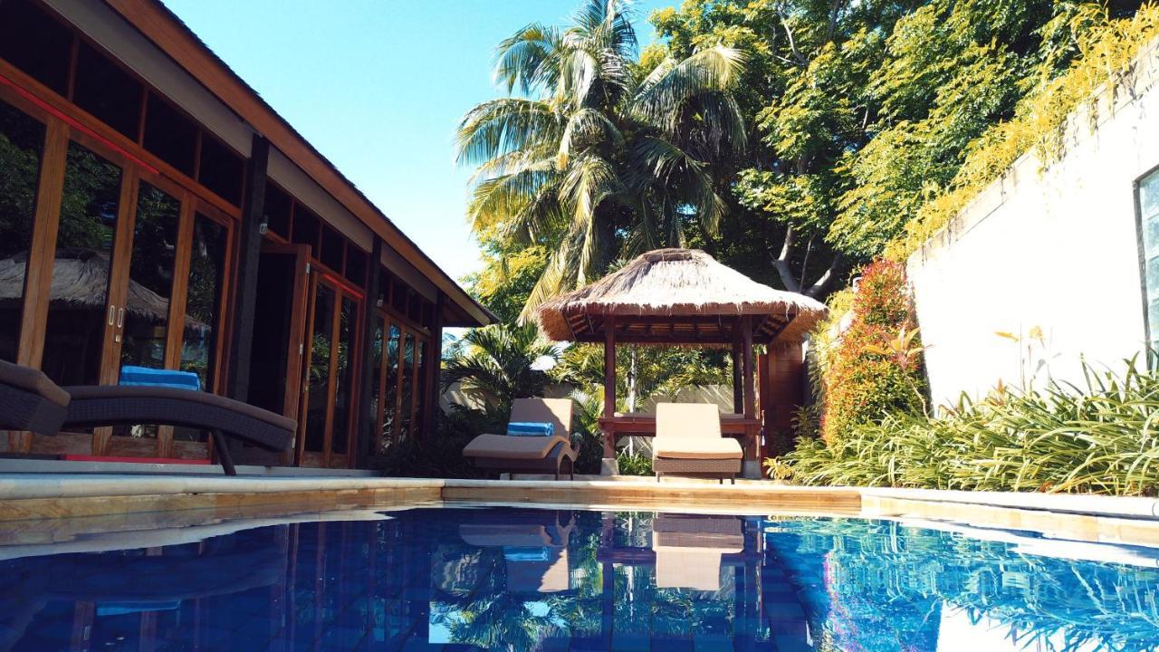 Gili Palms Villas Гили Траванган Экстерьер фото