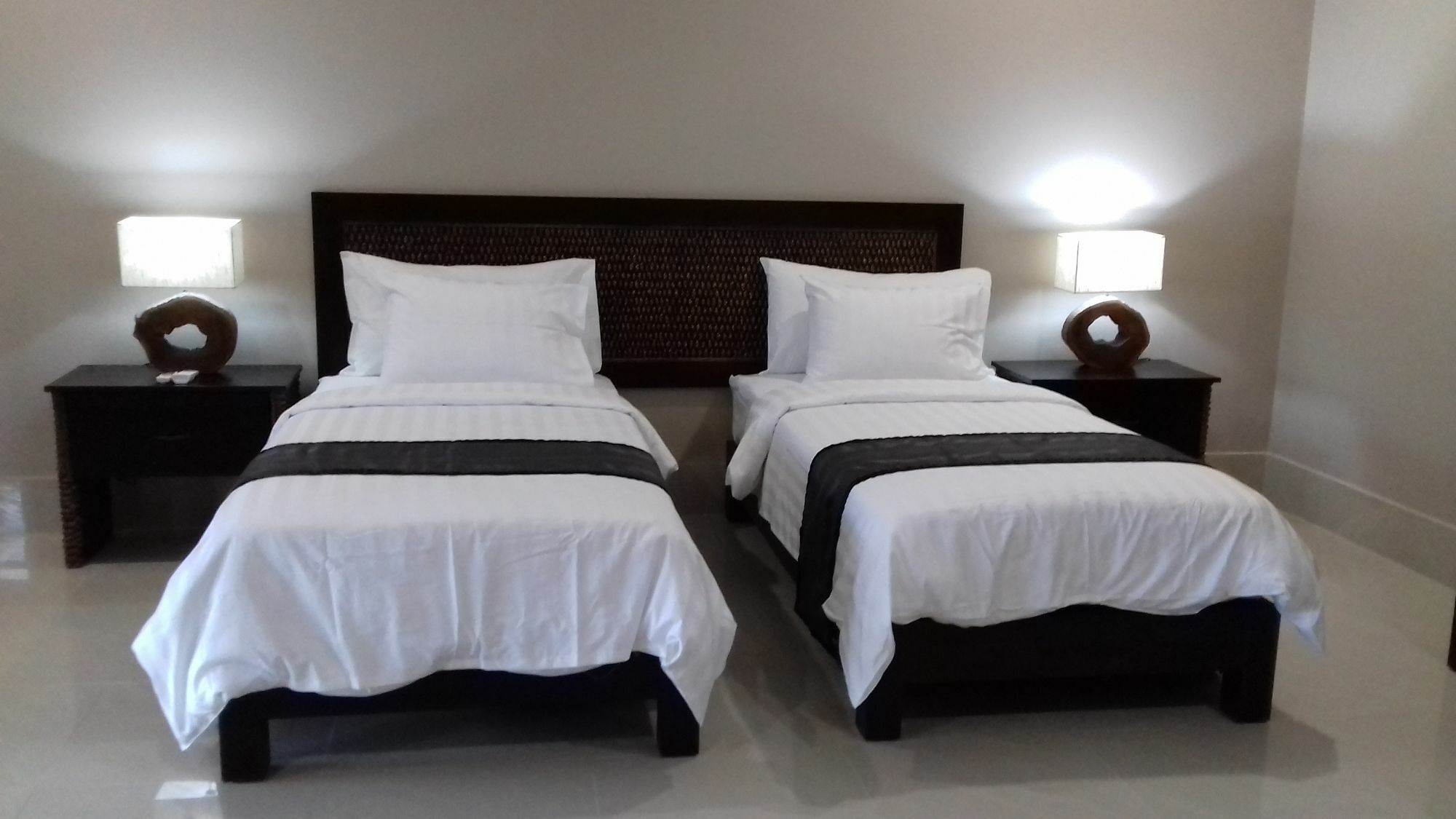 Gili Palms Villas Гили Траванган Экстерьер фото
